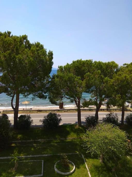 Sun & Sea : Malaki Seaside Apartman Kültér fotó